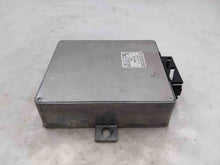 Load image into Gallery viewer, Radio  MERCEDES 300E 1992 - NW7497
