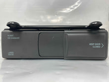Load image into Gallery viewer, Radio Cadillac Deville 2005 - NW134384
