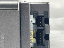 Load image into Gallery viewer, Radio Cadillac Deville 2005 - NW134384
