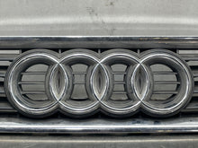 Load image into Gallery viewer, GRILLE Audi A4 S4 96 97 98 99 00 01 02 - NW98000
