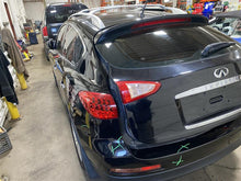 Load image into Gallery viewer, CENTER PILLAR CUT Infiniti EX35 EX37 QX50 2008-2017 Right - 1105791
