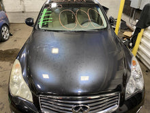 Load image into Gallery viewer, RADIATOR CORE SUPPORT Infiniti EX35 EX37 QX50 2008-2017 - 1105746

