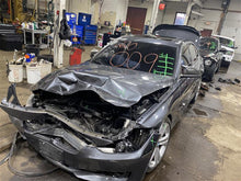 Load image into Gallery viewer, INDEPENDENT REAR SUSPENSION BMW 328D 328i 335i 2012-2018 Right - 1106665
