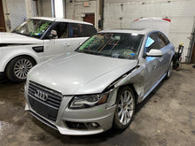 Load image into Gallery viewer, REAR QUARTER GLASS Audi A4 S4 09 10 11 12 13 14 15 16 Right - 1107519
