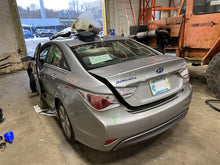 Load image into Gallery viewer, FRONT KNEE Sonata Sonata Hybrid 2013 13 2014 14 2015 15 Right - 1107227
