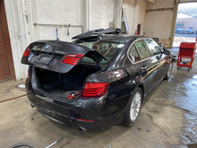 Load image into Gallery viewer, RADIATOR BMW 535i 535i Gt 11 12 13 14 15 16 AT - 1108000

