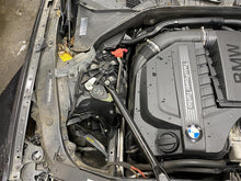 Load image into Gallery viewer, CARRIER ASSEMBLY 228I 335i GT 535i 535i Gt 740i 11-16 3.08 RATIO AWD - 1108007
