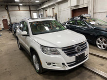 Load image into Gallery viewer, RADIATOR Tiguan 2009 09 2010 10 - 1108855
