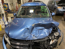 Load image into Gallery viewer, Rear Headrest Volkswagen Tiguan 2017 17 - 1108425
