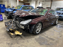 Load image into Gallery viewer, Quarter Panel Cut CLS500 CLS55 CLS550 CLS63 2006-2011 Right - 1108694
