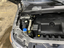 Load image into Gallery viewer, QUARTER PANEL CUT ASSEMBLY Land Rover LR2 2008 08 2009 09 2010 10 2011 11 Right - 1110297
