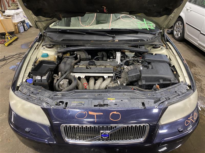 FRONTDOOR Volvo S60 V70 2001 01 02 03 04 05 06 07 Left