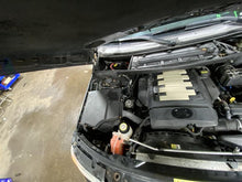 Load image into Gallery viewer, HOOD Land Rover Range Rover 03 04 05 06 07 08 09 10 11 12 - 1110371

