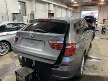 Load image into Gallery viewer, FRONT PASSENGER SEAT BELT &amp; RETRACTOR ONLY X3 X4 2011-2018 - 1109629
