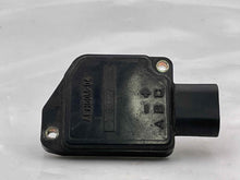 Load image into Gallery viewer, Mass Air Flow Sensor Meter Maf Cadillac Deville 1999 - NW4437
