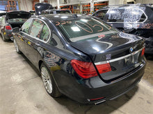 Load image into Gallery viewer, FRONT INTERIOR DOOR TRIM PANEL BMW 750i 750il 2011 11 - 1110039
