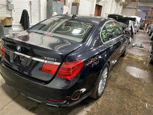 Load image into Gallery viewer, FRONT INTERIOR DOOR TRIM PANEL BMW 750i 750il 2011 11 - 1110039
