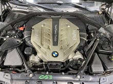 Load image into Gallery viewer, FRONT INTERIOR DOOR TRIM PANEL BMW 750i 750il 2011 11 - 1110039
