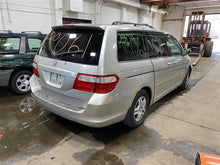 Load image into Gallery viewer, RADIATOR Honda Odyssey 2005 05 2006 06 2007 07 2008 08 2009 09 2010 10 - 1113187
