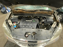 Load image into Gallery viewer, ROOF CUT ASSEMBLY Honda Odyssey 2005 05 2006 06 2007 07 2008 08 09 10 - 1113213
