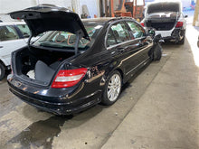 Load image into Gallery viewer, Quarter Panel Cut C230 C250 C300 C350 C63 2008-2014 Right - 1112594
