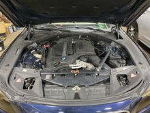Load image into Gallery viewer, Quarter Panel Cut 740i 740il 750 HYBRID 750i 750il 760li 09-15 Right - 1111553
