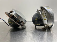 Load image into Gallery viewer, Headlight Lamp Assembly Jaguar XJ6 1982 - NW103027
