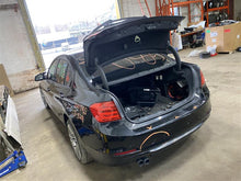 Load image into Gallery viewer, FRONT FENDER 320i 328D 328i 335i Active 3 12 13 14 15 16 Left - 1114787
