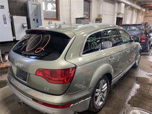 Load image into Gallery viewer, FRONT DOOR Audi Q7 07 08 09 10 11 12 Left - 1116420
