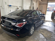 Load image into Gallery viewer, INDEPENDENT REAR SUSPENSION Sonata Sonata Hybrid 2011-2015 Right - 1116550
