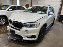 Load image into Gallery viewer, REAR QUARTER GLASS BMW X5 X5M 14 15 16 17 18 Right - 1117346
