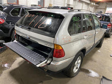 Load image into Gallery viewer, FUSE BOX BMW X5 00 01 02 03 04 05 06 - 1118881

