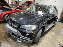 Load image into Gallery viewer, GAS FUEL FILLER LID DOOR BMW X5 2010 10 - 1119526

