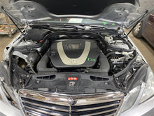 Load image into Gallery viewer, RADIO ANTENNA Mercedes-Benz E350 E550 E63 2011 11 - 1120523
