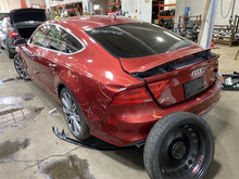 Load image into Gallery viewer, INDEPENDENT REAR SUSPENSION Audi A7 12 13 14 15 16 17 Left - 1119738
