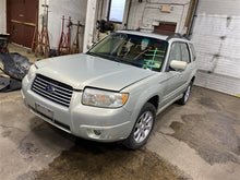 Load image into Gallery viewer, FRONT FENDER Subaru Forester 2006 06 2007 07 2008 08 Left - 1124164
