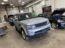 Load image into Gallery viewer, FRONT KNEE Land Rover Range Rover Sport 10 11 12 13 Right - 1120151
