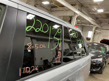 Load image into Gallery viewer, FRONT DRIVE SHAFT Land Rover LR3 LR4 2005 05 2006 06 2007 07 2008 08 09 - 11 - 1120101
