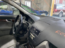 Load image into Gallery viewer, 2008 Mercedes-Benz C300 C350 Floor Shifter - 1124002
