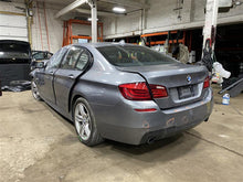 Load image into Gallery viewer, Quarter Panel Cut BMW 528i 535i 550i Active 5 M5 2011-2016 Right - 1121532
