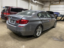 Load image into Gallery viewer, FRONT KNEE BMW 528i 535i 550i Active 5 11 12 13 14 15 16 Left - 1121510
