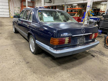 Load image into Gallery viewer, COOLING FAN W MOTOR MERCEDES 300D 300SEC 190 81 - 89 - 1127306
