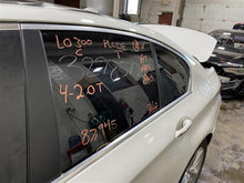 Load image into Gallery viewer, FRONT DOOR GLASS BMW 528i 535i 550i Active 5 M5 2011-2016 Right - 1122597
