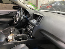 Load image into Gallery viewer, FRONT INTERIOR DOOR TRIM PANEL Nissan Maxima 2010 10 - 1124460
