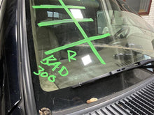Load image into Gallery viewer, DASH PANEL Toyota Tundra 2000 00 2001 01 02 03 04 05 06 - 1126192
