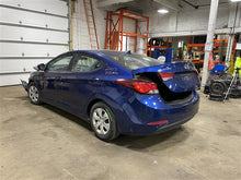 Load image into Gallery viewer, FRONT KNEE Hyundai Elantra 2014 14 2015 15 2016 16 Left - 1123547
