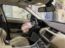 Load image into Gallery viewer, FRONT FENDER Land Rover Evoque 12 13 14 15 16 17 18 19 Left - 1126958
