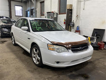 Load image into Gallery viewer, FRONT FENDER Subaru Legacy 2005 05 2006 06 2007 07 Left - 1128647
