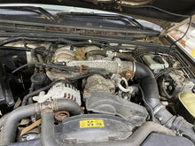 Load image into Gallery viewer, CYLINDER BLOCK Disco II Disco SD Discovery Range Rover Rover 99-02 - 1130252
