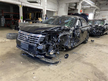 Load image into Gallery viewer, INDEPENDENT REAR SUSPENSION Volkswagen Passat 2020 20 Right - 1129951
